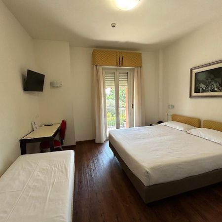 Best Western Cesena Hotel エクステリア 写真